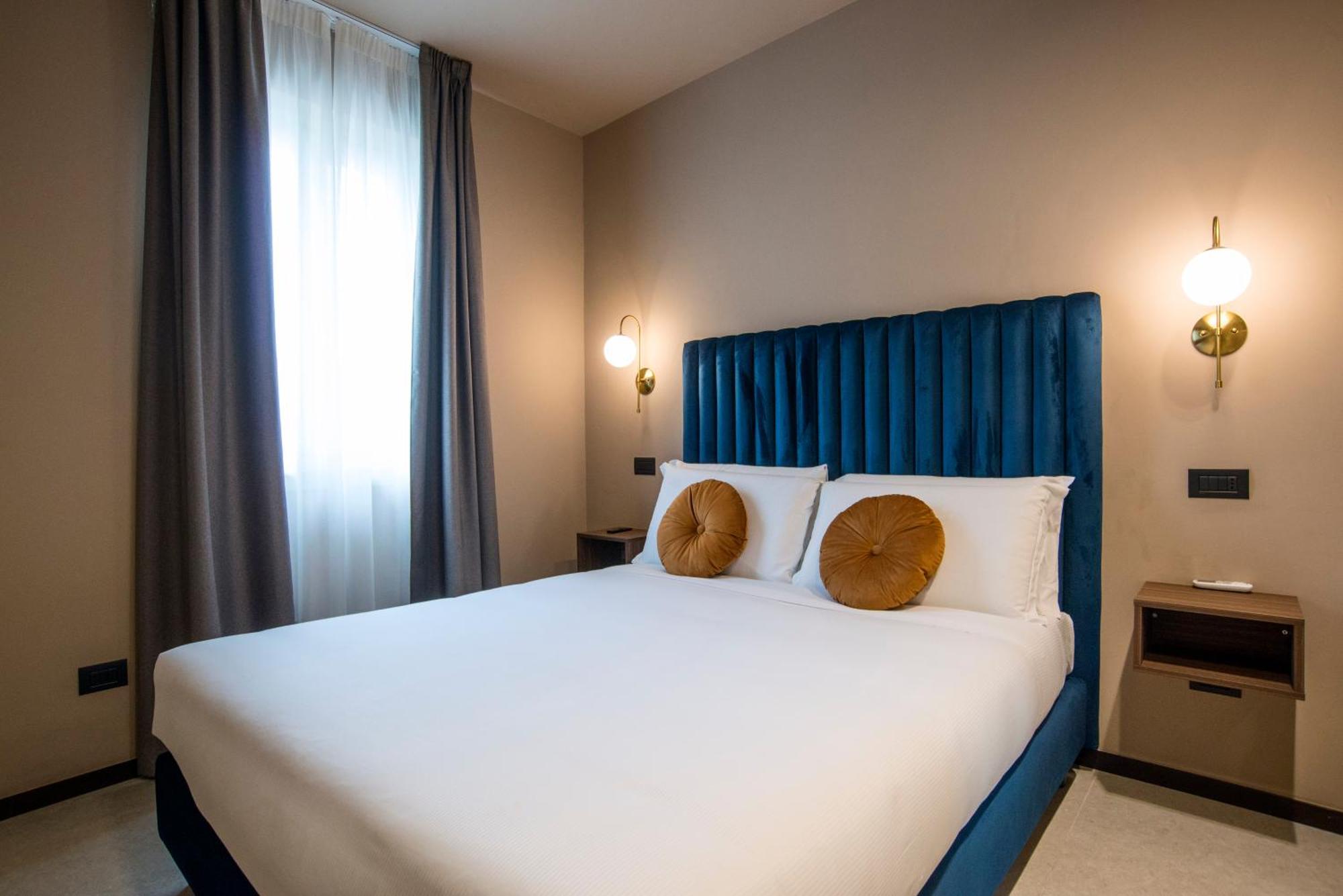 Bocca Di Leone Luxury Suite — Photos 2
