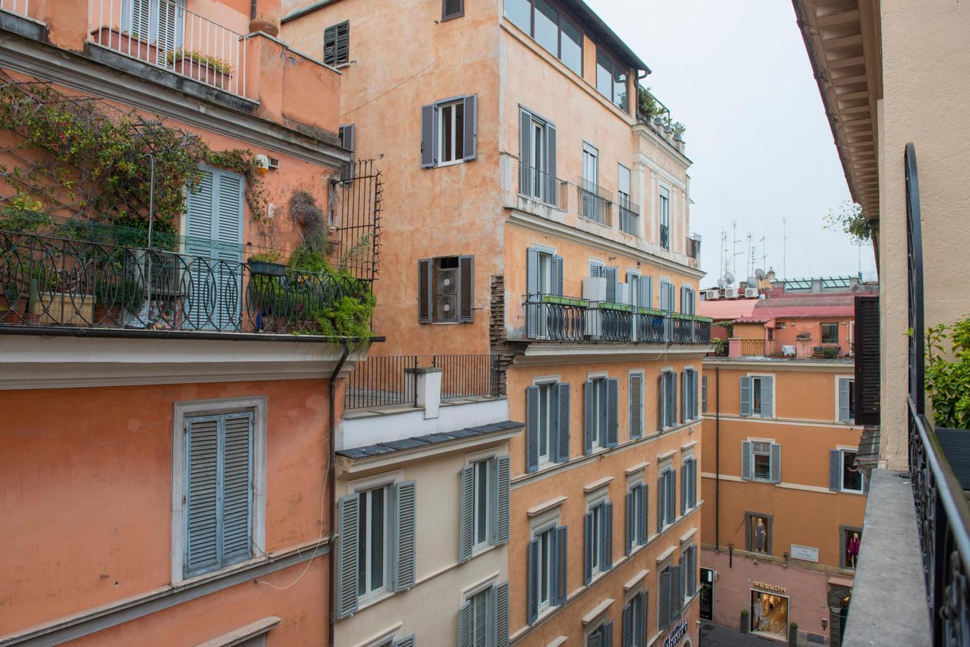 Bocca Di Leone Luxury Suite, Rome